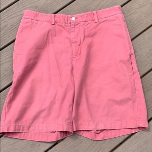 Vineyard Vines shorts